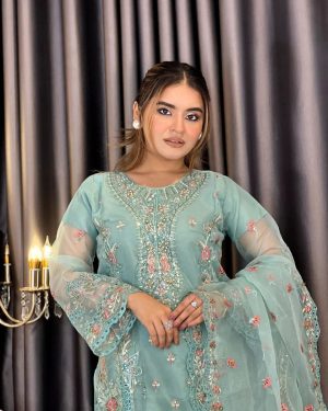 AAF CNS SKY Pakistani desingin Unstitched Salwar Kameez sada bahar w cns sky - aaf