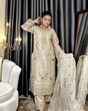 AAF CNS OFF WHITE Pakistani desingin Unstitched Salwar Kameez sada bahar w -cn off white - aaf