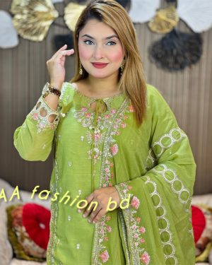 AWSOOM RING RYPE AAF FT lmn Readymate pakistani desing ring type chiffon ft tia 4 pcs 6 c